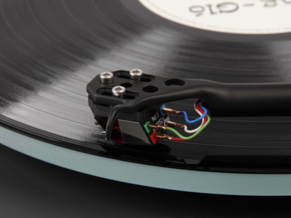 Rega Planar 2 Limited Edition mit Nd3 Tonabnehmer