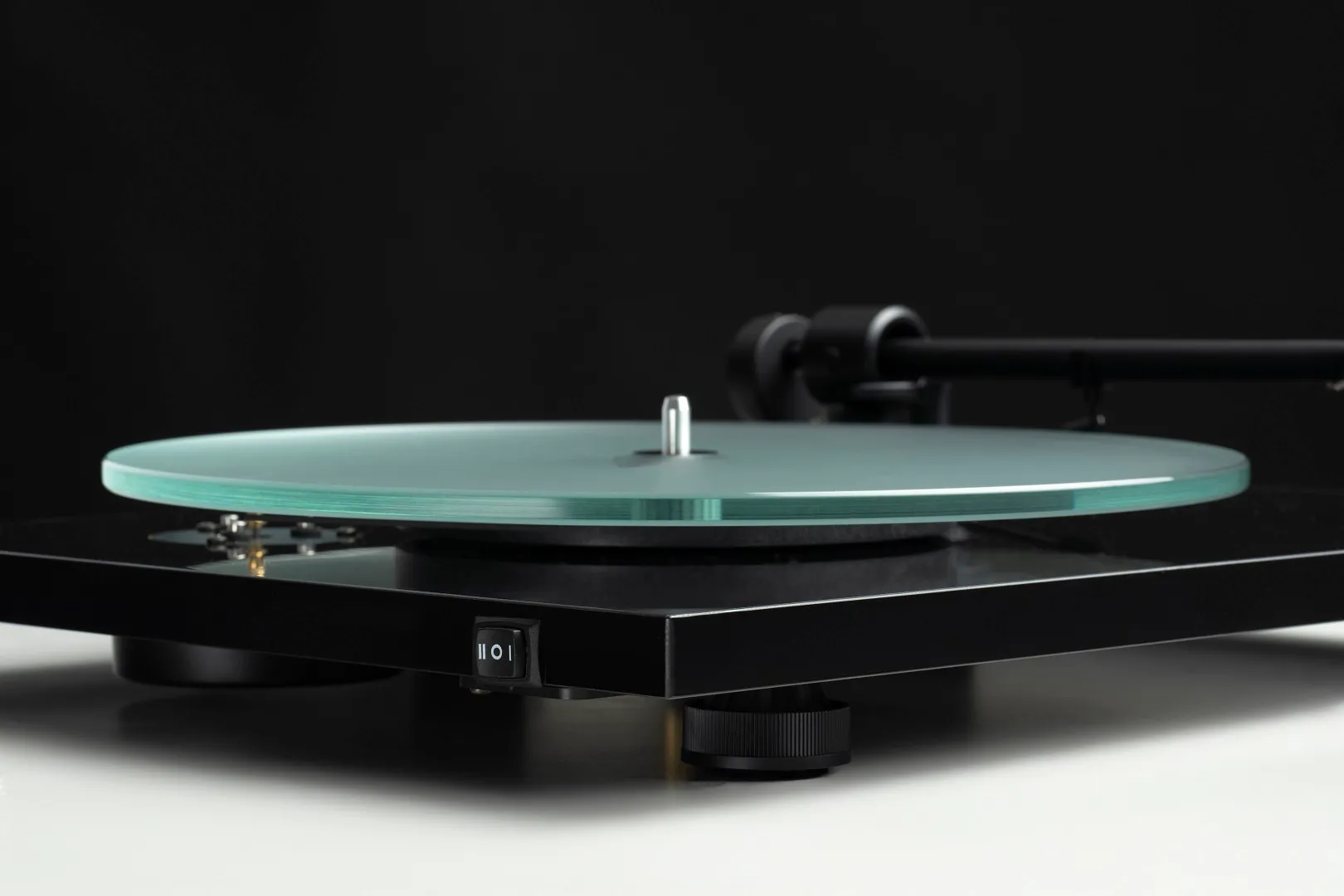 Pro-Ject T1 EVO mit elektronischer Geschwindigkeitsumschaltung