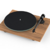 Pro-Ject T1 EVO in Walnuss mit Filzmatte