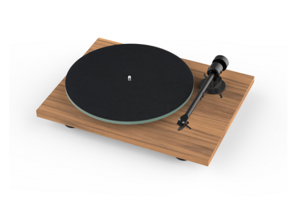 Pro-Ject T1 EVO in Walnuss mit Filzmatte