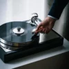 Pro-Ject The Classic Reference in Piano Ausführung