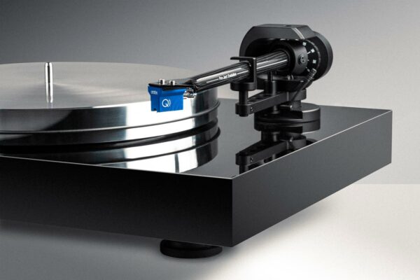 Pro-Ject X8 Evolution schwarz mit Ortofon Quintet Blue (optional)